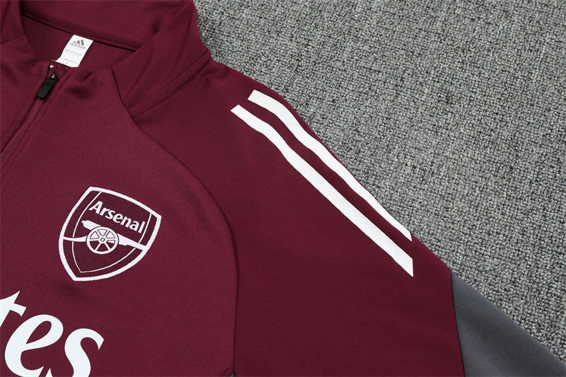Chándal Arsenal Temporada 2025/2026 – Entrenamiento Oficial Rojo y Gris