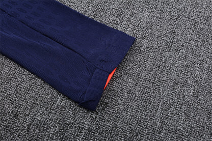 Chándal FC Barcelona - Elegancia Azul y Coral