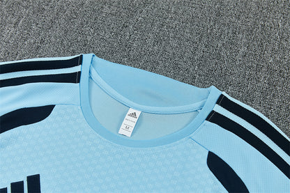 Conjunto Argentina 2025/2026 – Equipación de Entrenamiento Celeste Premium