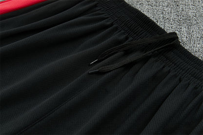 Conjunto Brasil 2026/2027 – Negro/Rojo Entrenamiento