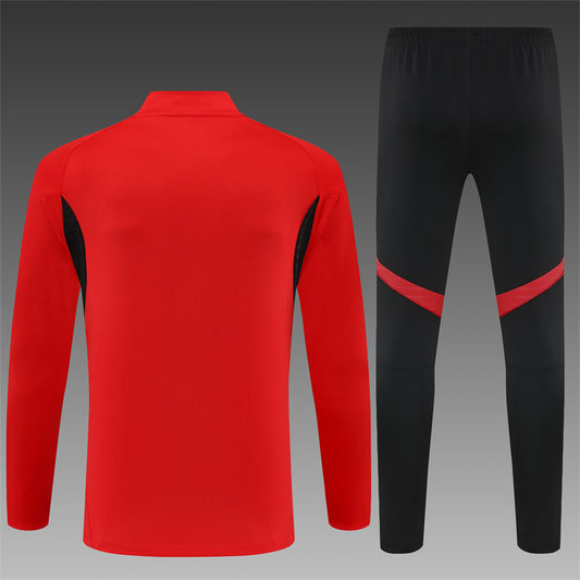 MANCHESTER UNITED – CONJUNTO DE ENTRENAMIENTO 2025/26
