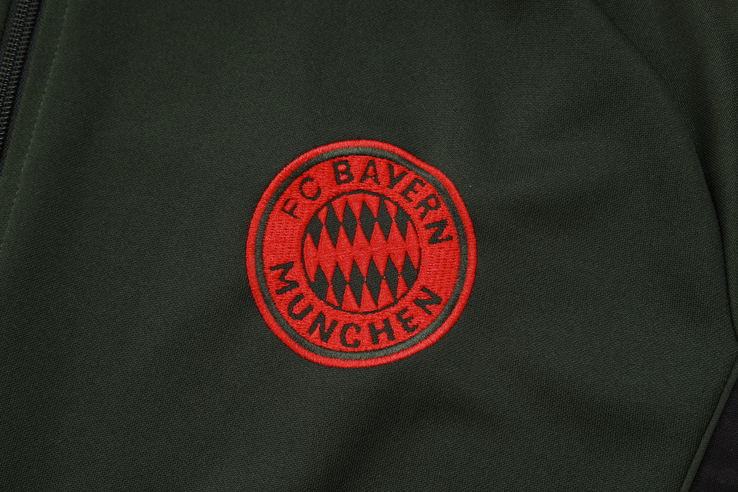 Chándal Bayern Múnich Verde Militar 2025/2026