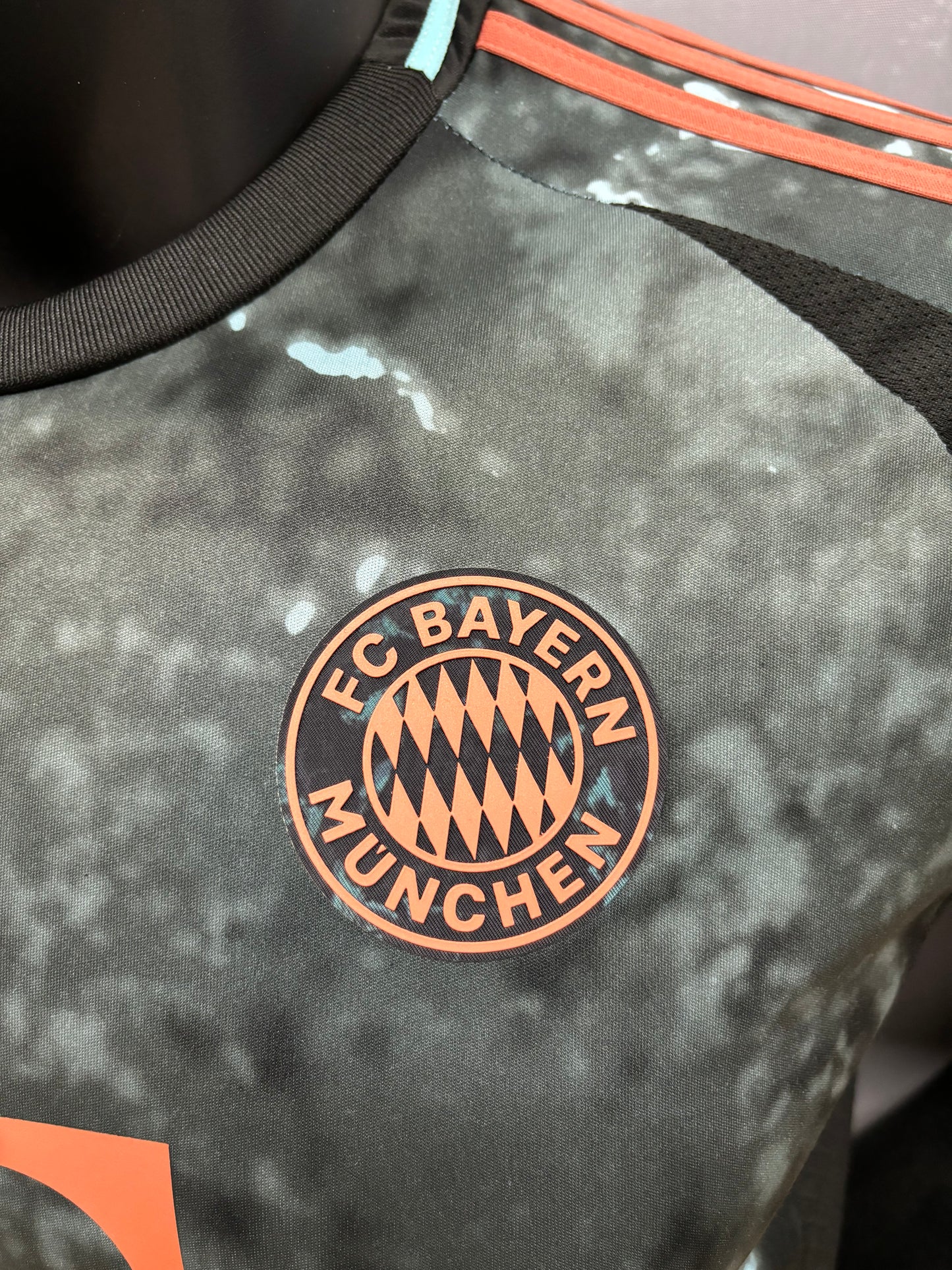 Camiseta Alternativa del Bayern Múnich 2023/2024