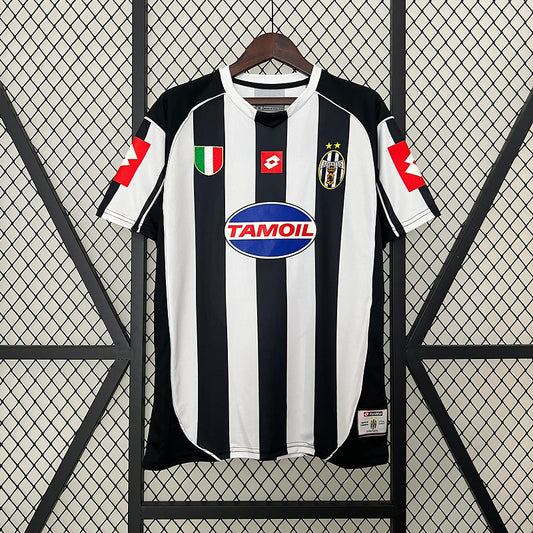 Camiseta Retro Juventus 2004/05 – Primera Equipación