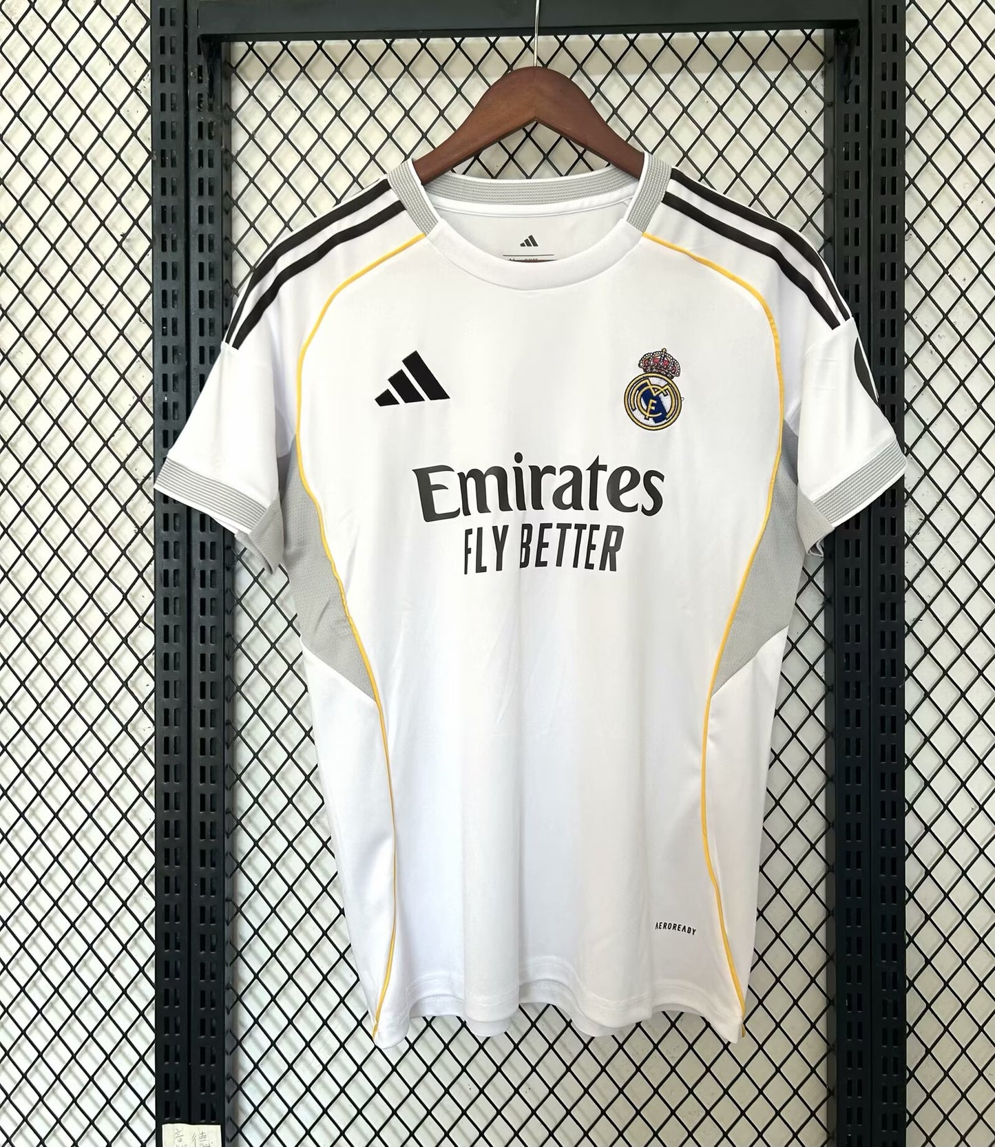 REAL MADRID 2025/2026 – CAMISETA LOCAL
