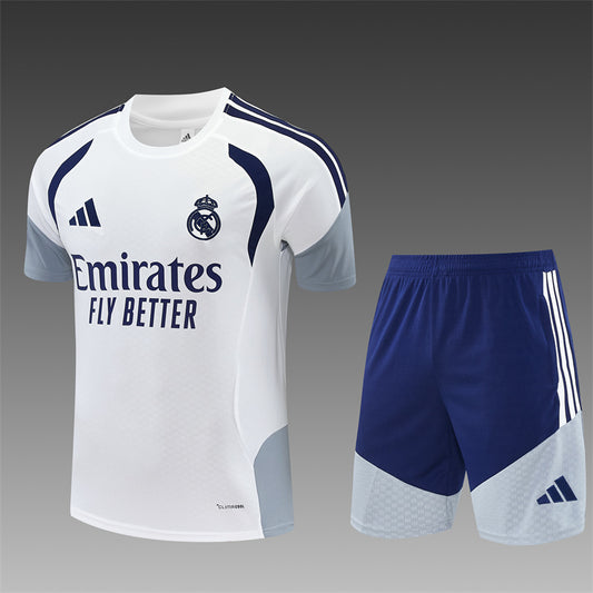 Conjunto Real Madrid 2026/2027 – Blanco Entrenamiento