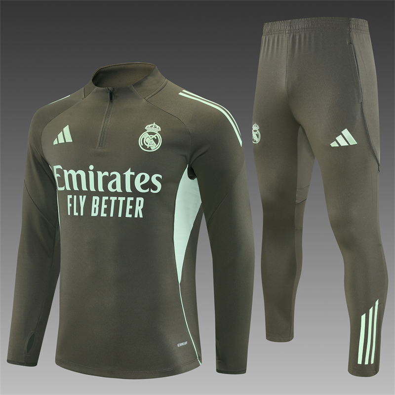 REAL MADRID – KIT DE ENTRENAMIENTO OSCURO 2025/26