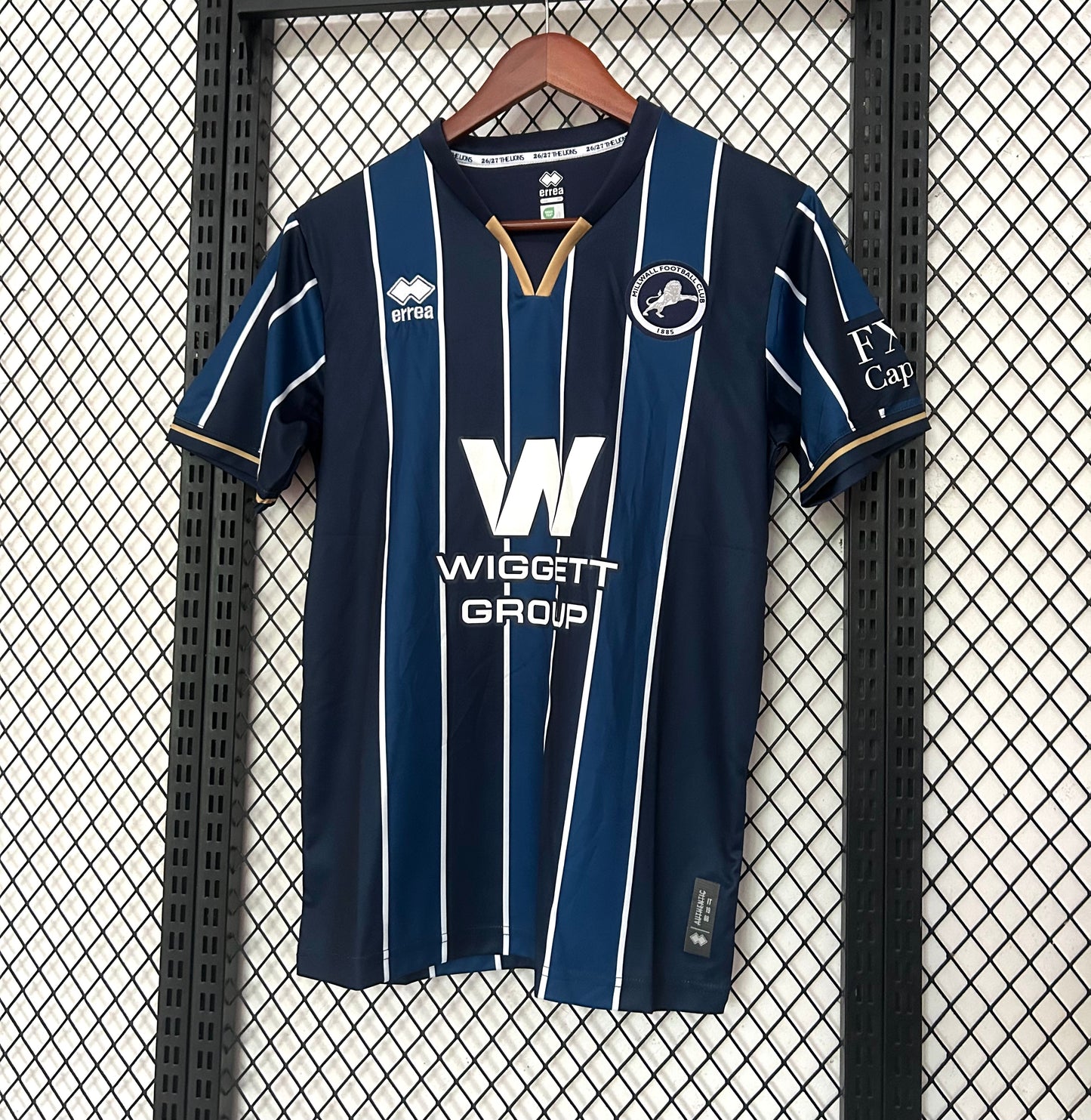 Camiseta Millwall FC 26/27 Local Azul Marino – Erreà