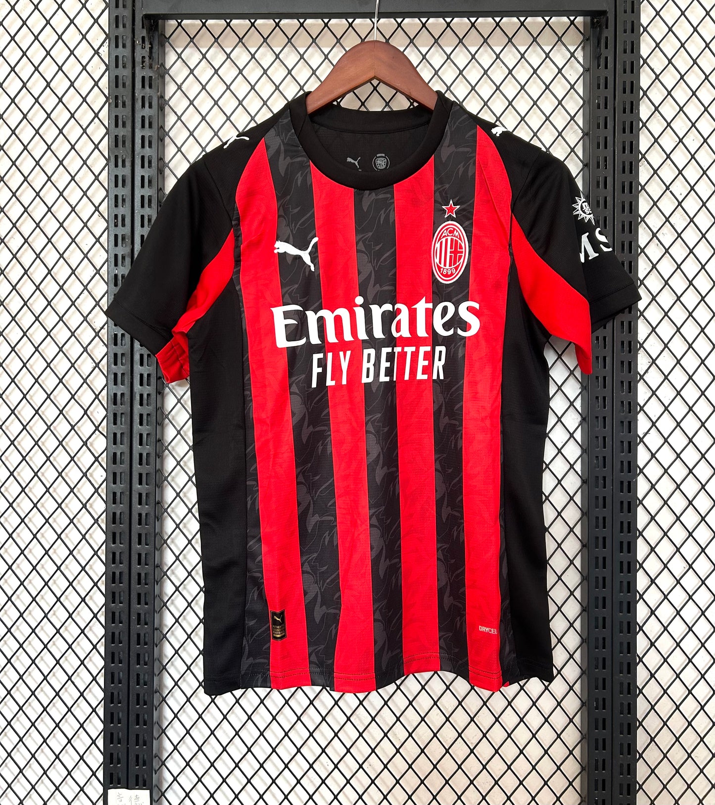 AC MILAN 2025 – CAMISETA LOCAL