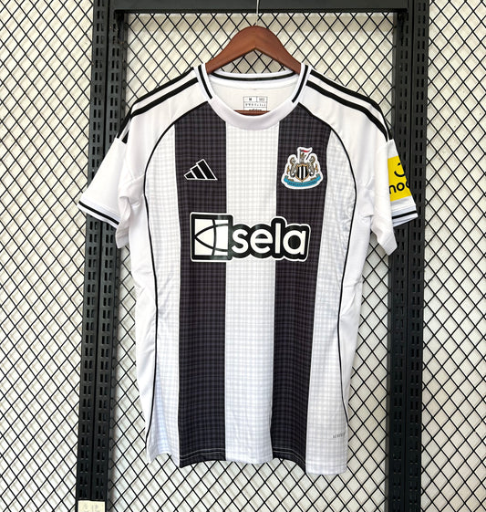 NEWCASTLE UNITED 25/26 – CAMISETA LOCAL
