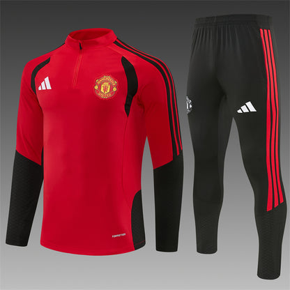 Chándal Manchester United Rojo y Negro 2026/27 – Adidas – Conjunto de Entrenamiento