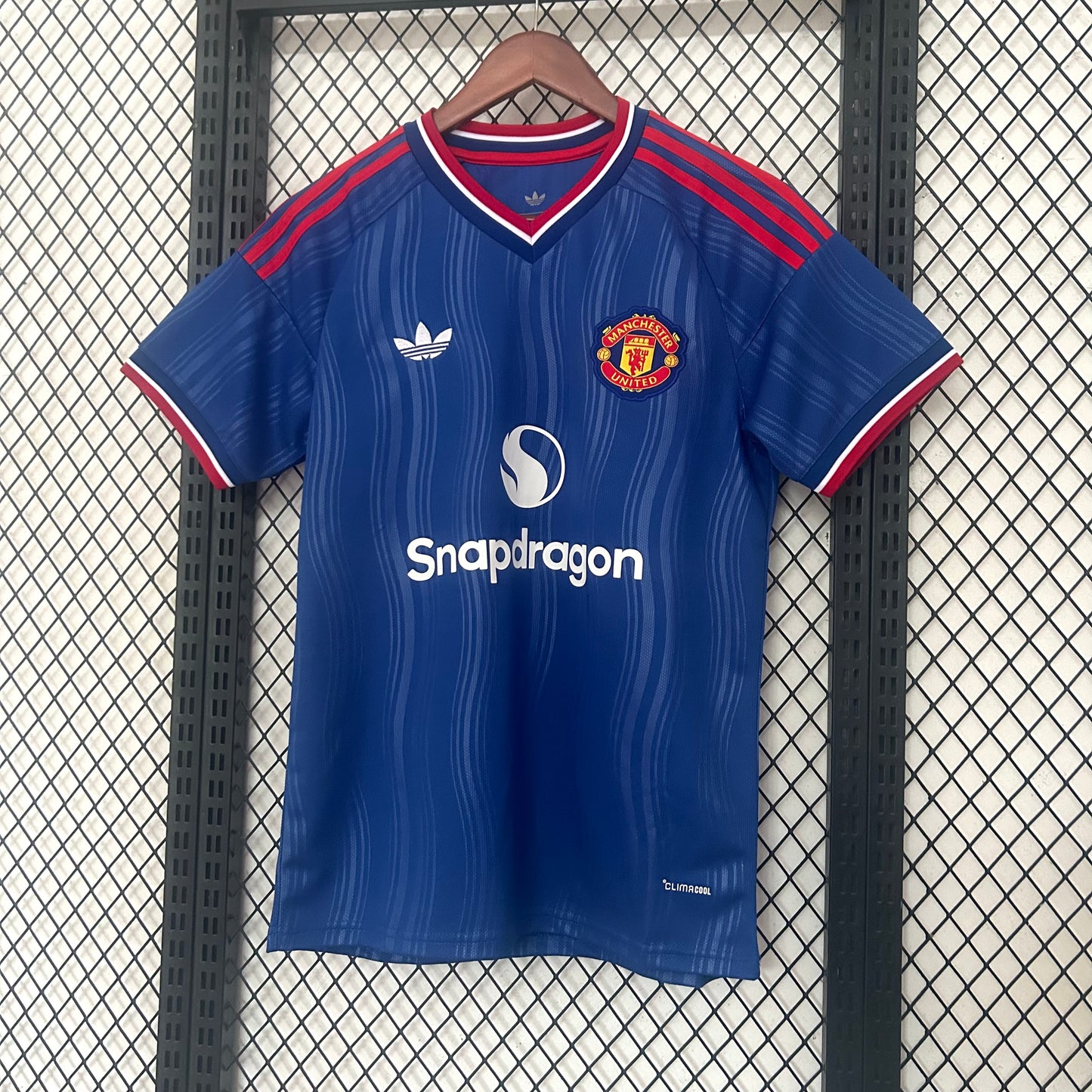Camiseta Manchester United Visitante 26/27 – Azul