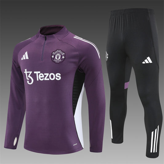 MANCHESTER UNITED – CONJUNTO DE ENTRENAMIENTO MORADO/NEGRO 2025/26